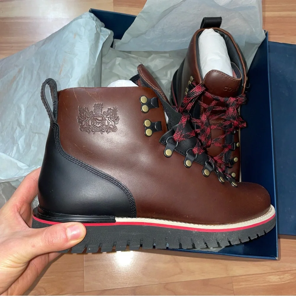 Cole Haan NEW Brown Leather Lugsole Hiking Boots size 8 Outdoor Gorpcore Rugged